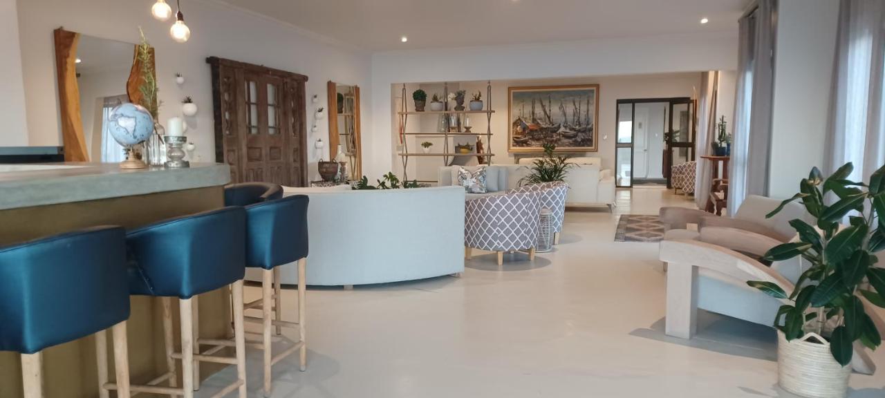 Chateau De Marine Boutique Hotel & Wellness ストロイスバーイ エクステリア 写真