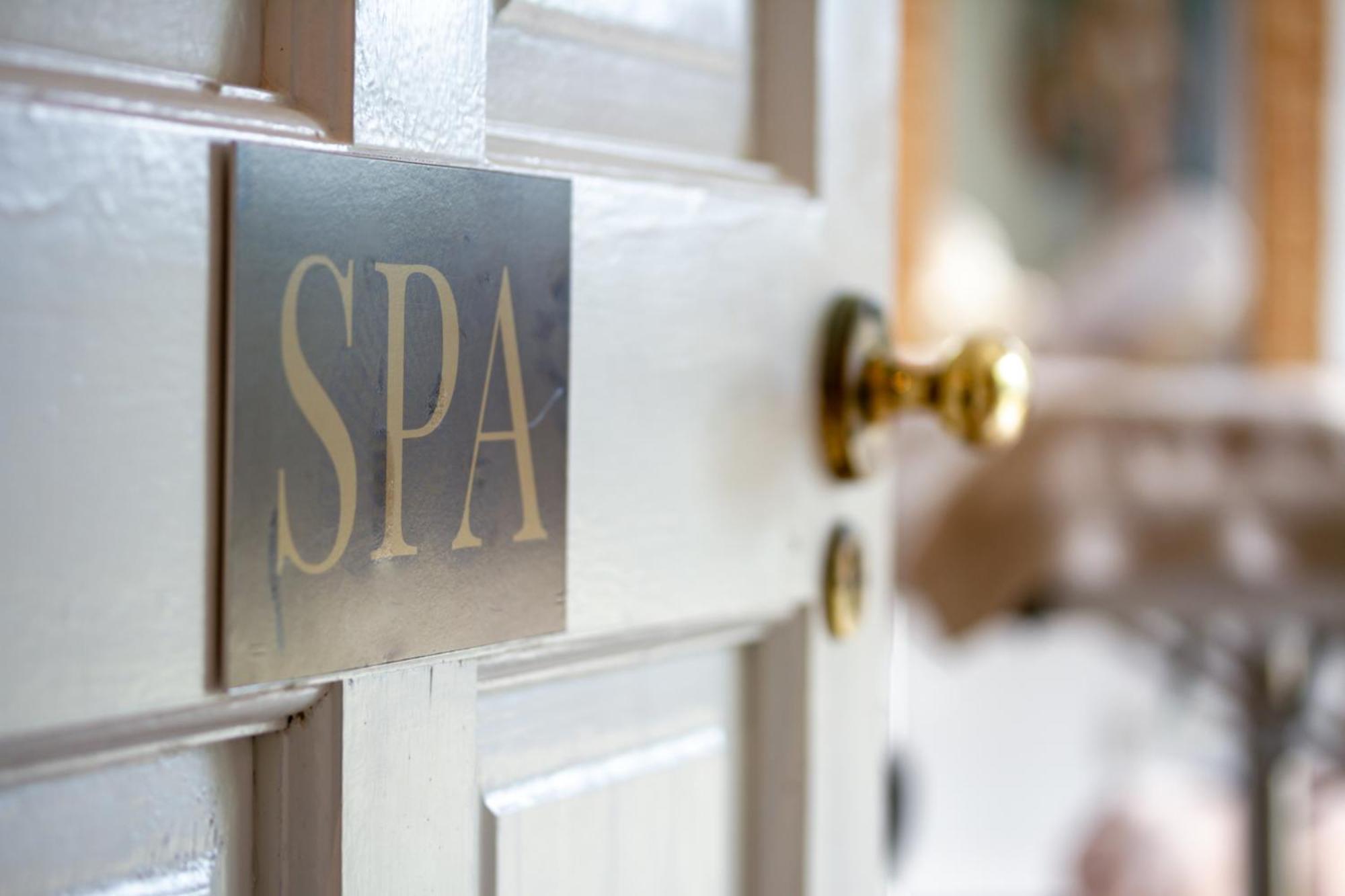 Chateau De Marine Boutique Hotel & Wellness ストロイスバーイ エクステリア 写真